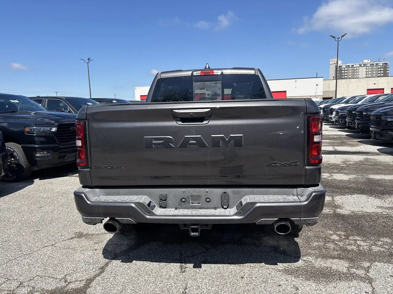RAM 1500 fotografie RAM 1500