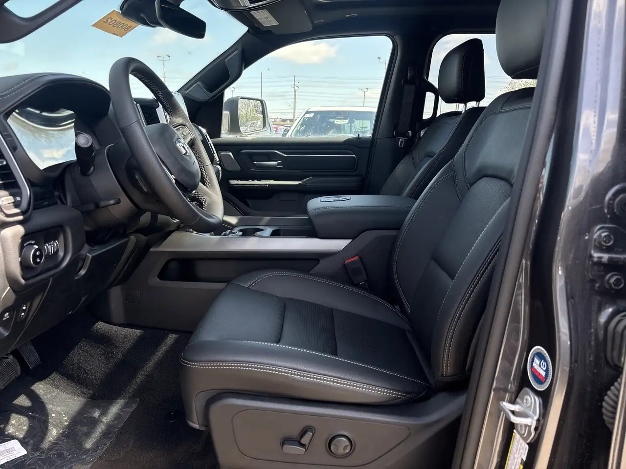 RAM 1500 fotografie RAM 1500