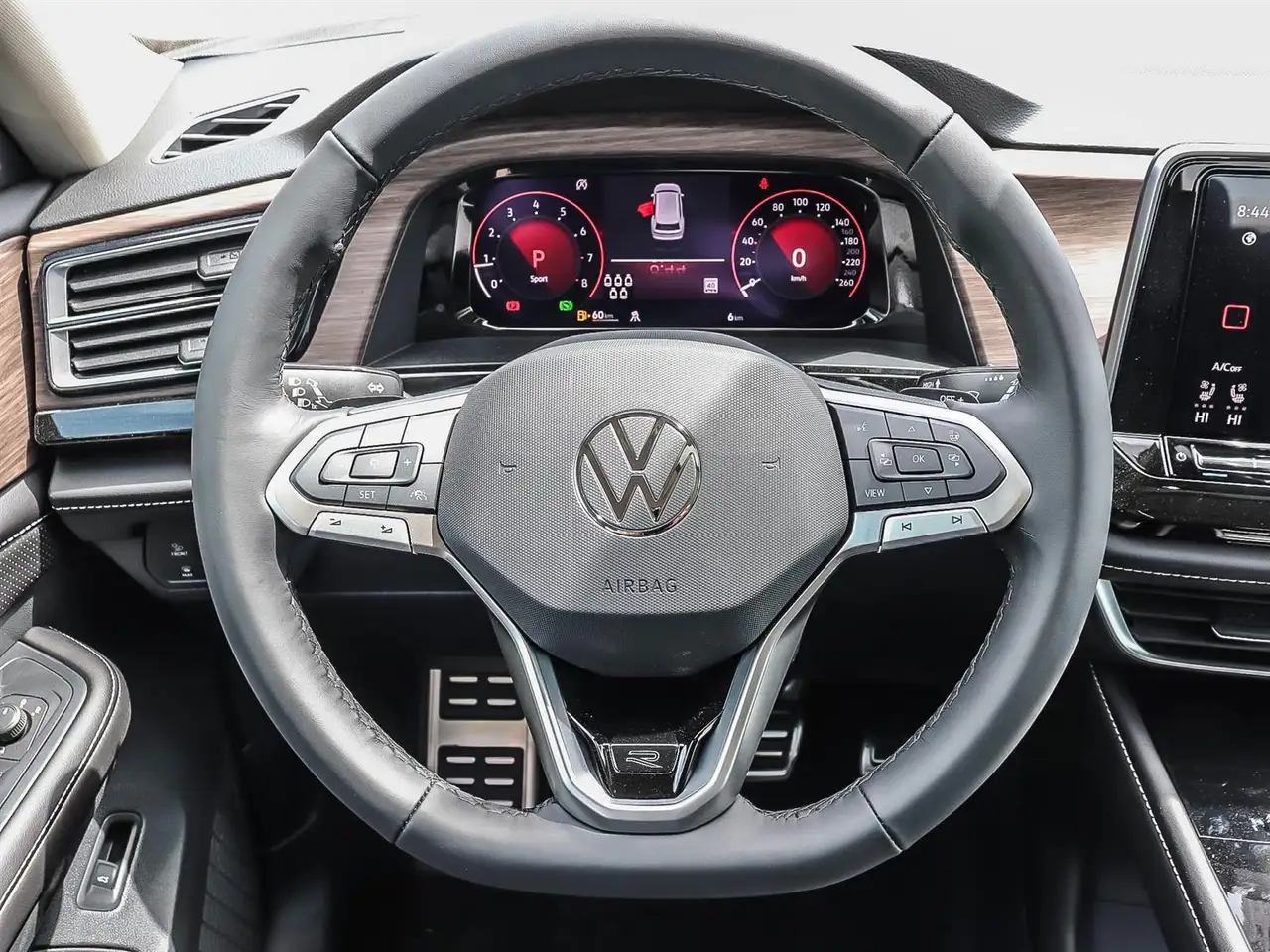 Volkswagen Atlas снимка Volkswagen Atlas