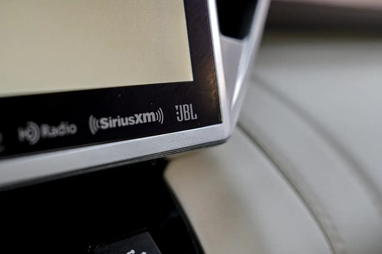 Toyota Tundra снимка Toyota Tundra
