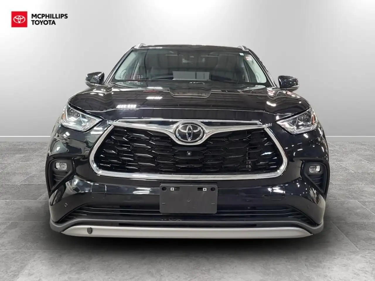 Toyota Highlander снимка Toyota Highlander