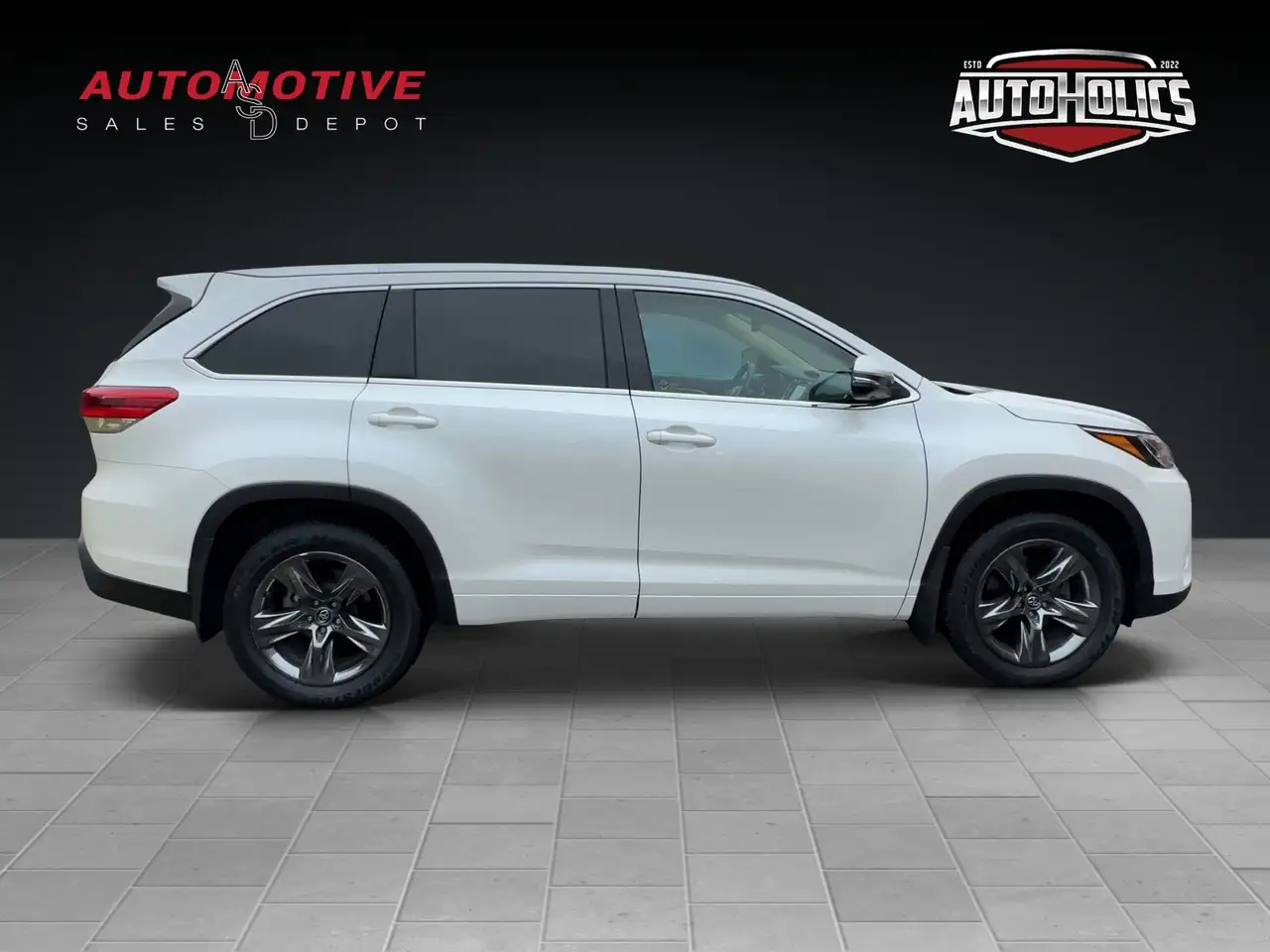 Toyota Highlander снимка Toyota Highlander