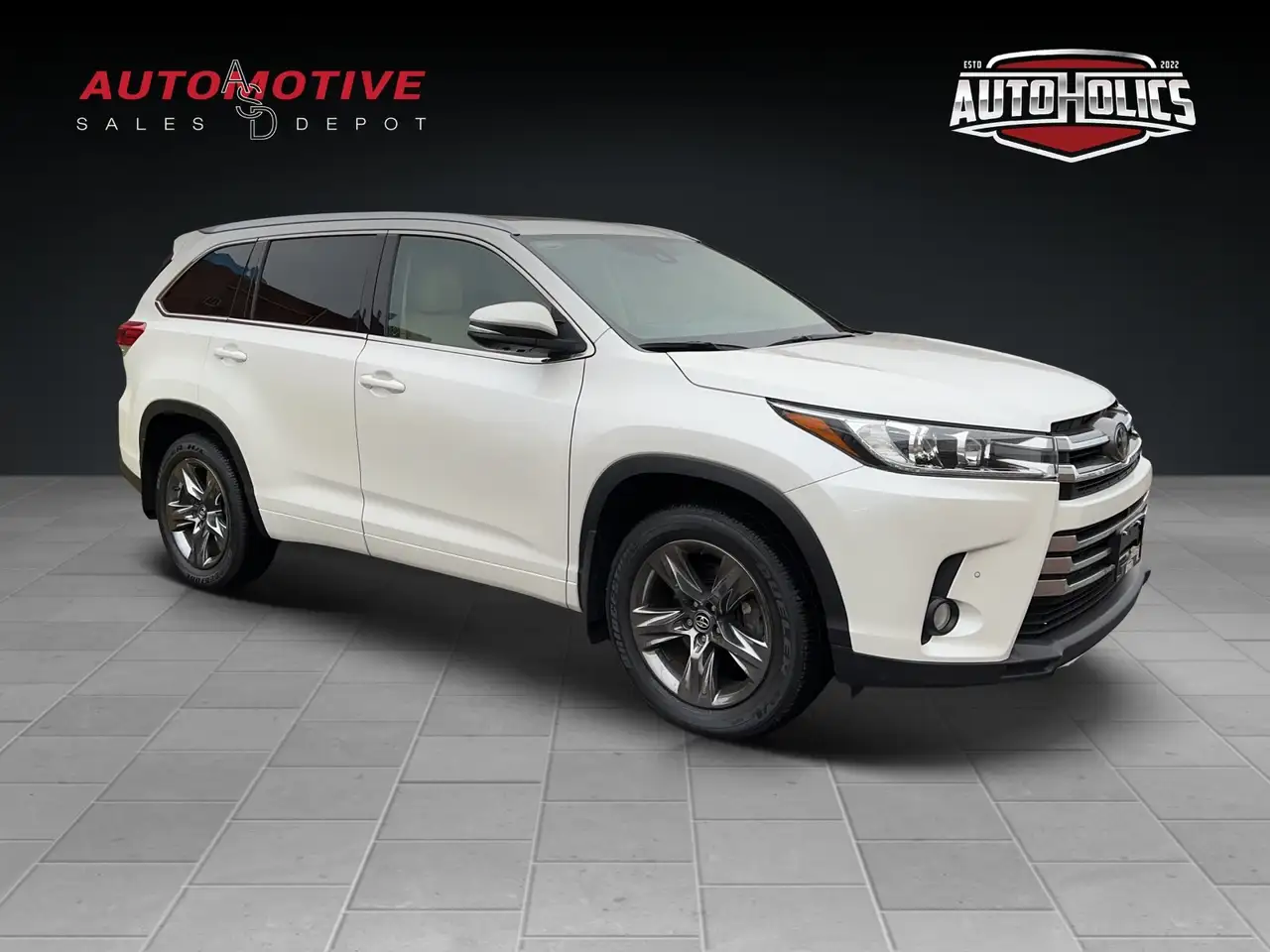 Toyota Highlander снимка Toyota Highlander