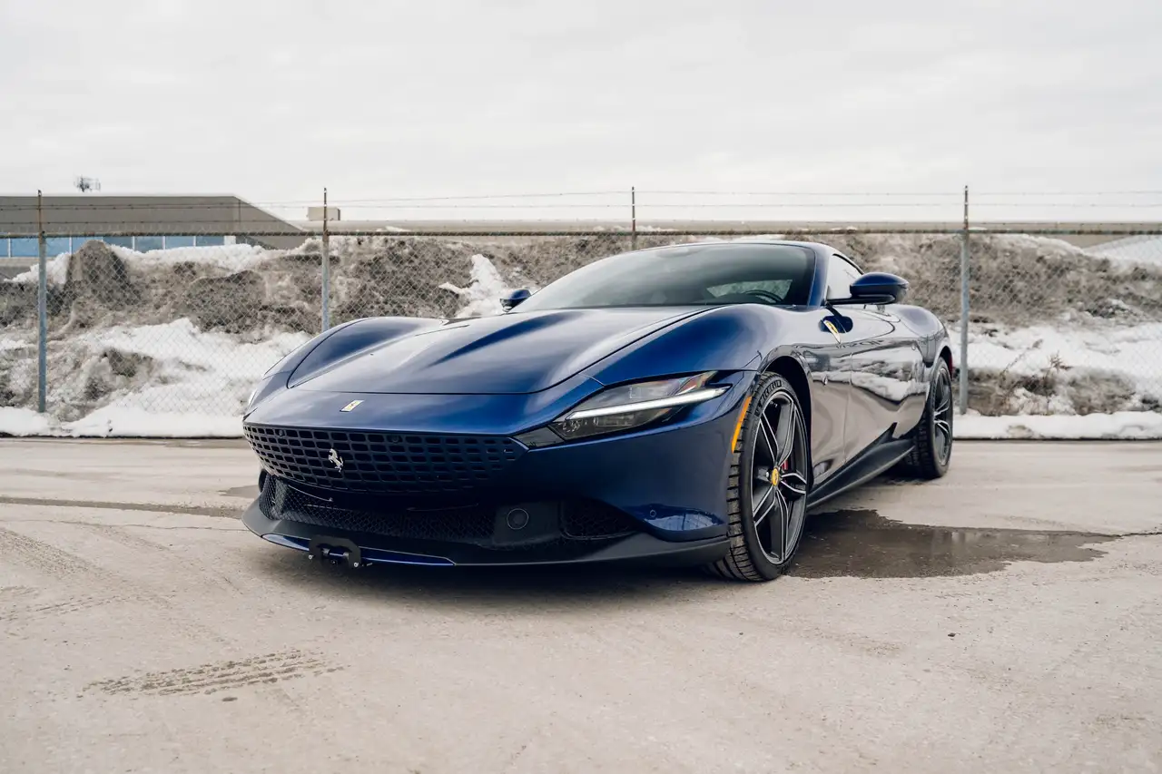 Ferrari Roma снимка Ferrari Roma