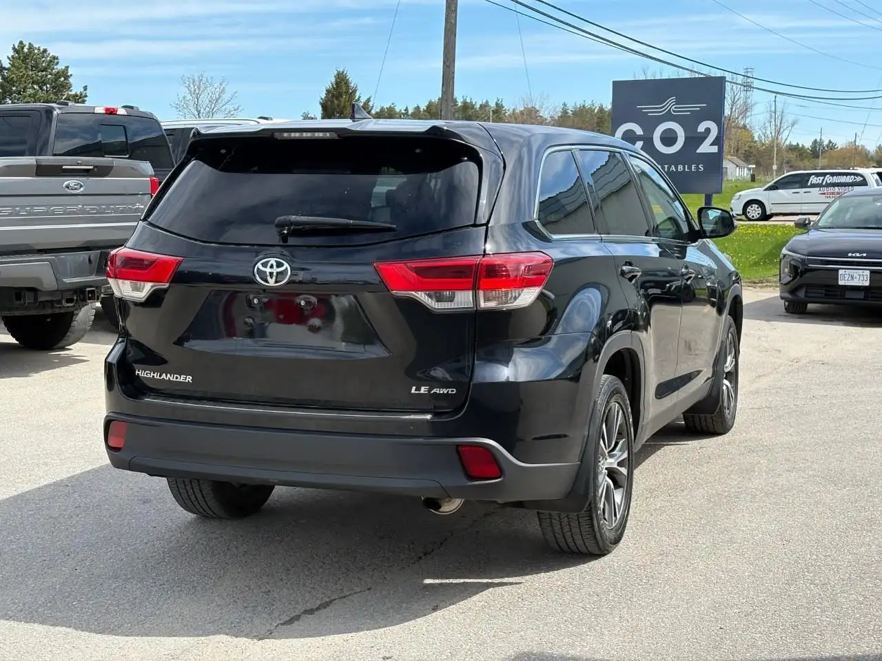 Toyota Highlander снимка Toyota Highlander