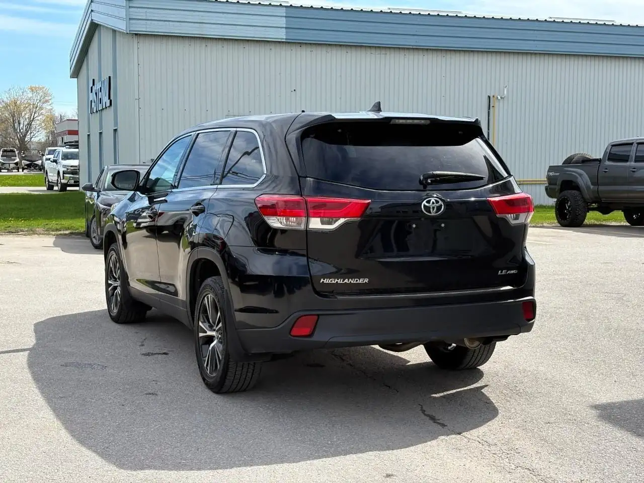 Toyota Highlander снимка Toyota Highlander