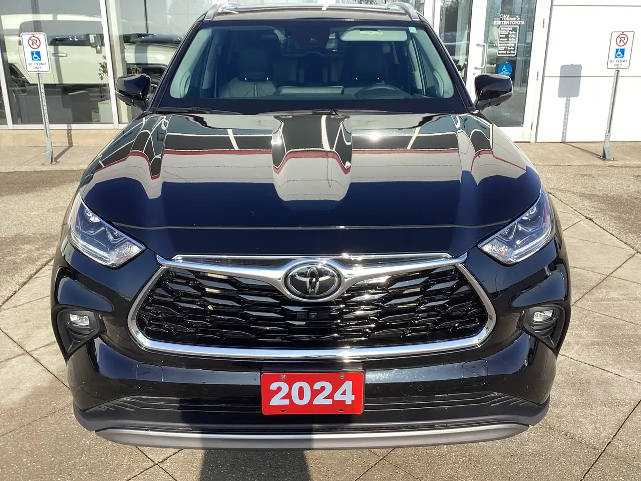 Toyota Highlander снимка Toyota Highlander