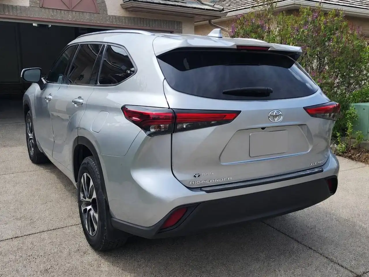 Toyota Highlander photo Toyota Highlander