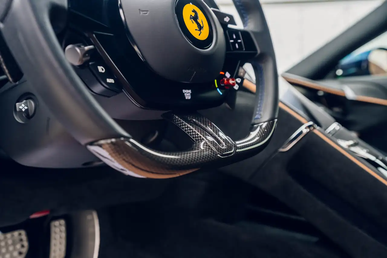 Ferrari Roma снимка Ferrari Roma