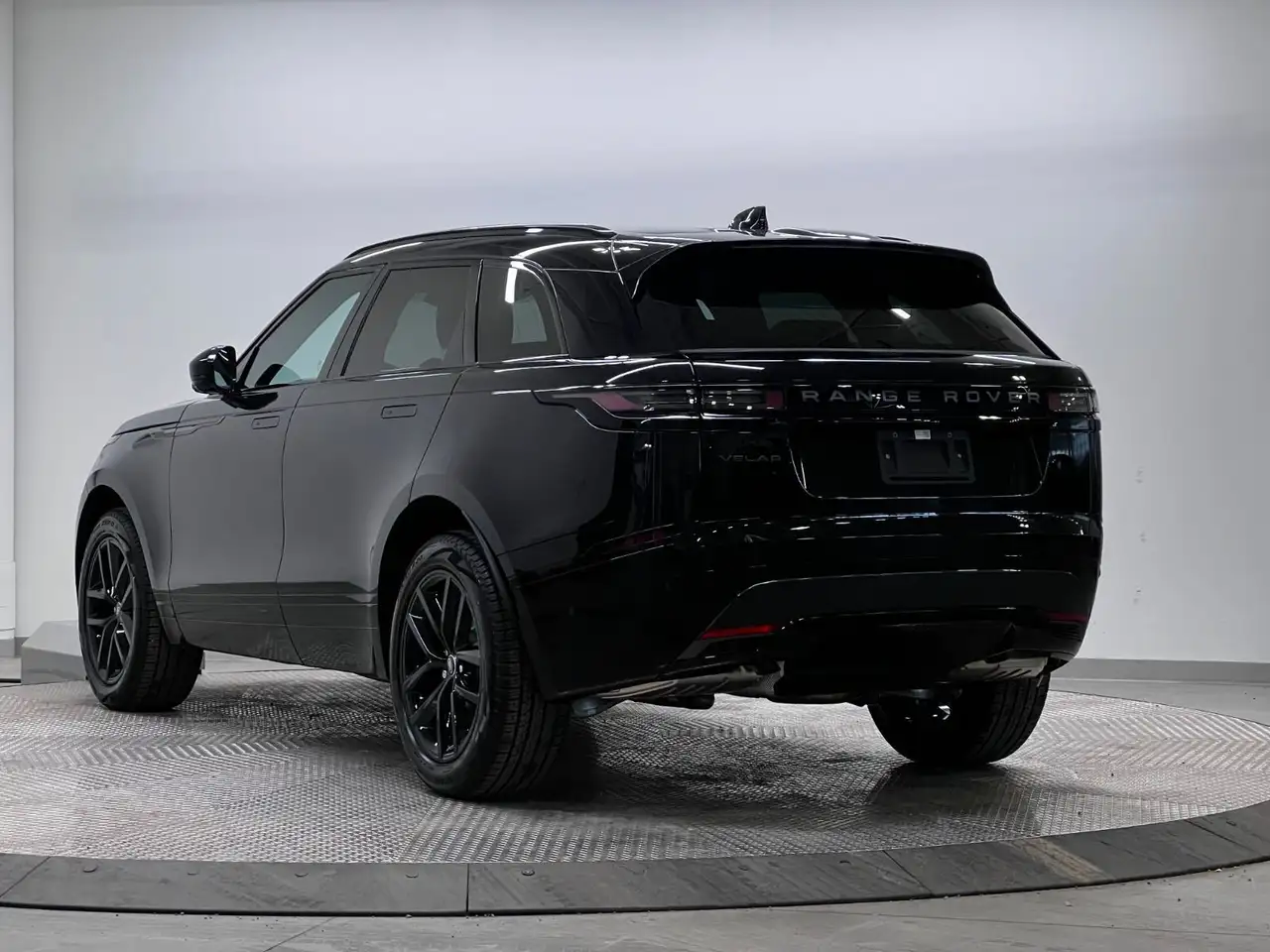 Land Rover Range Rover Velar снимка Land Rover Range Rover Velar