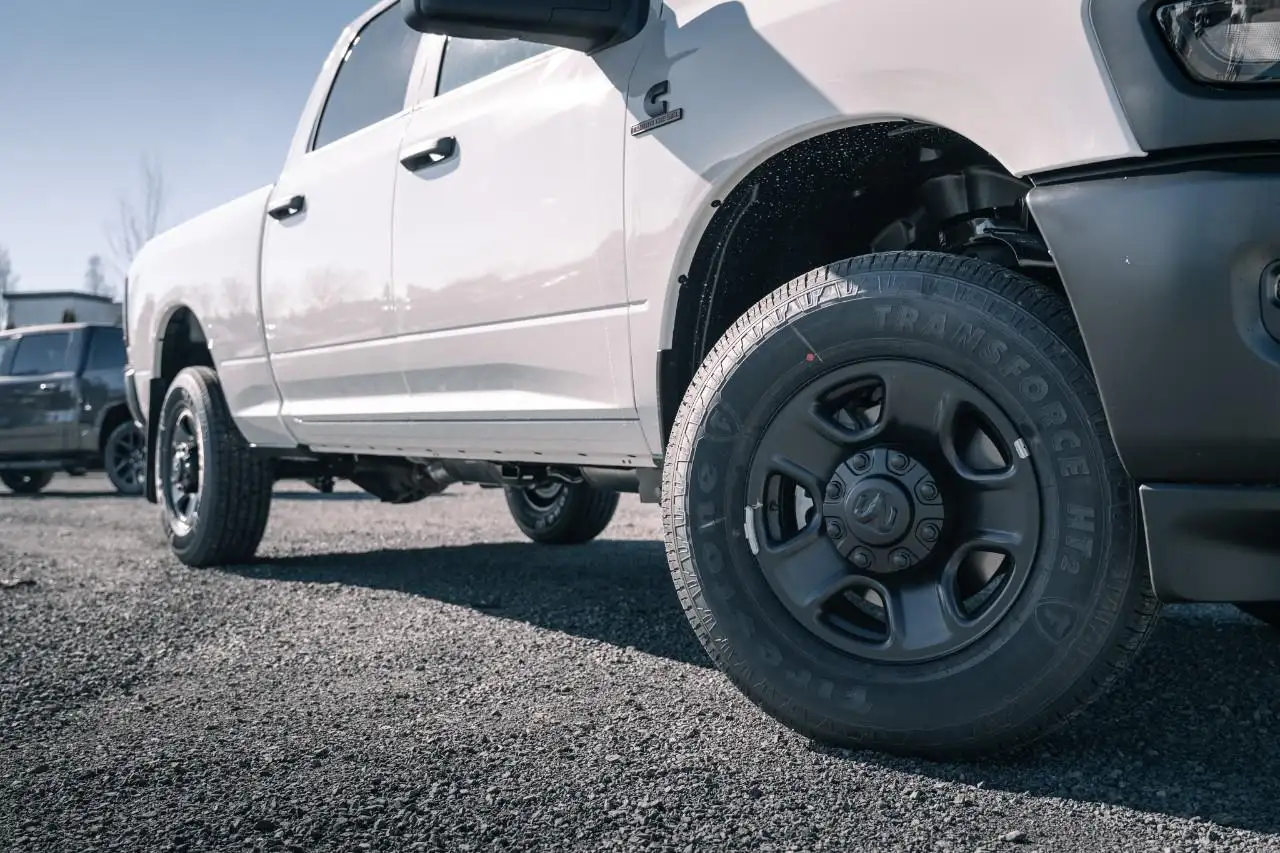 RAM 3500 снимка RAM 3500