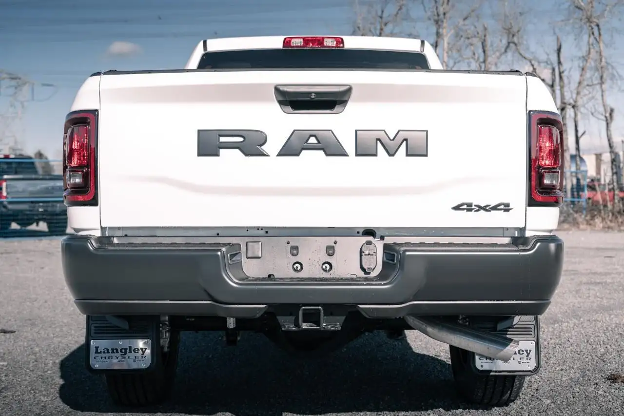 RAM 3500 снимка RAM 3500