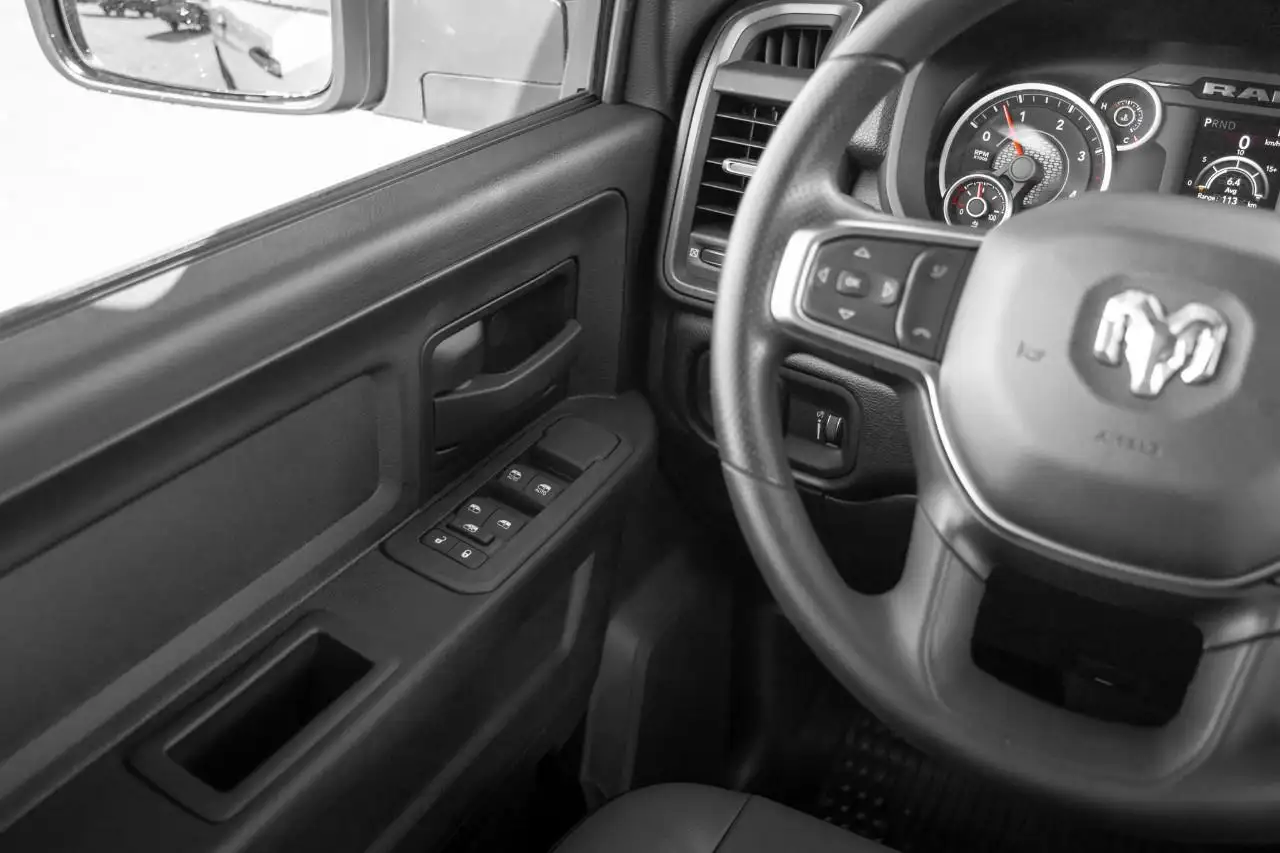 RAM 3500 снимка RAM 3500