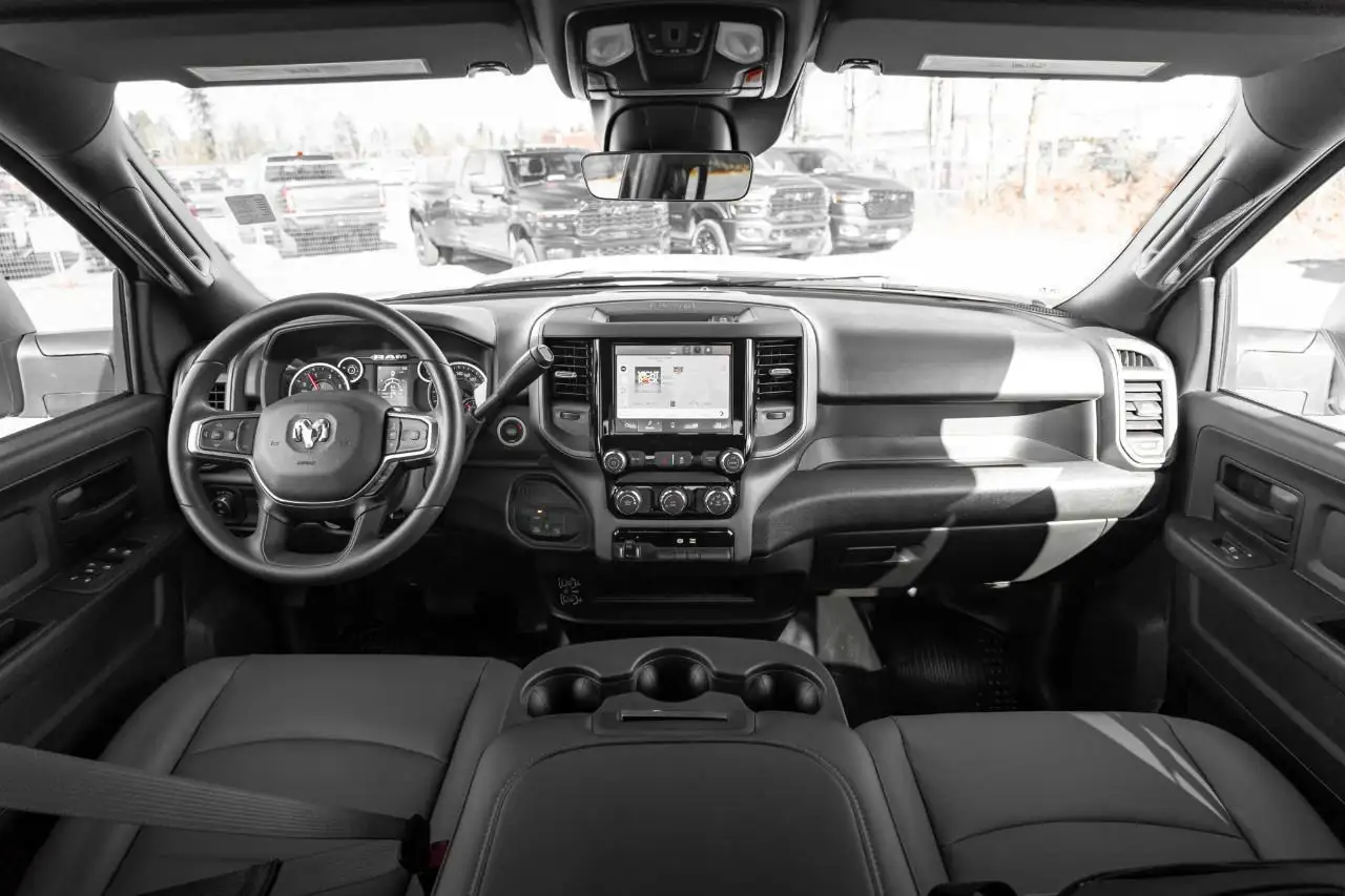 RAM 3500 снимка RAM 3500