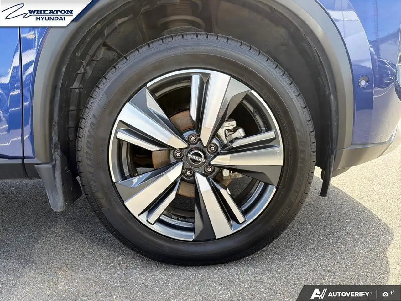 Nissan Rogue снимка Nissan Rogue