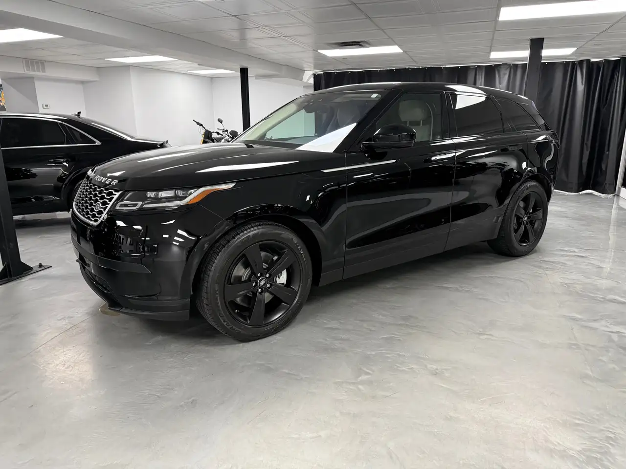 Land Rover Range Rover Velar снимка Land Rover Range Rover Velar