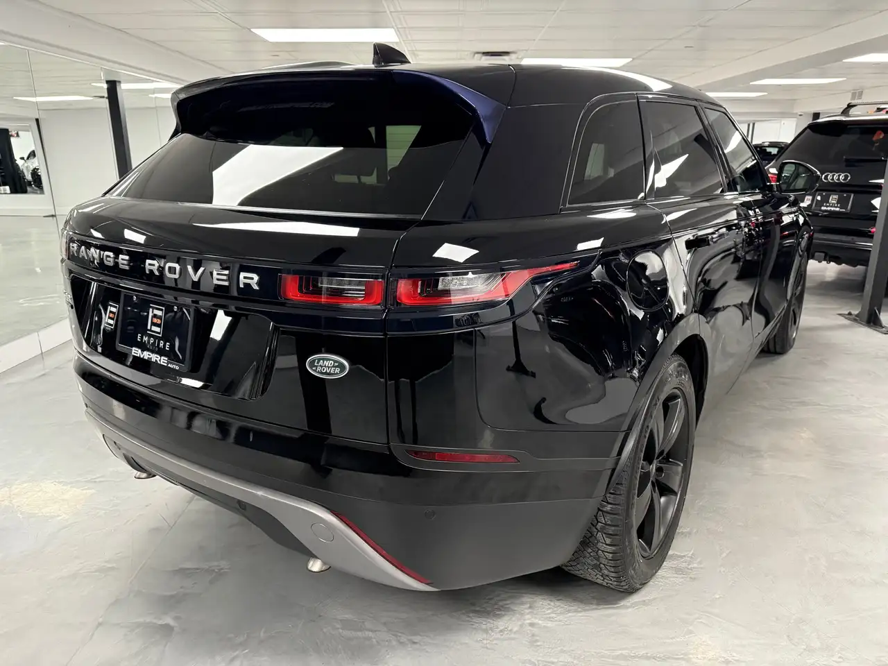 Land Rover Range Rover Velar снимка Land Rover Range Rover Velar