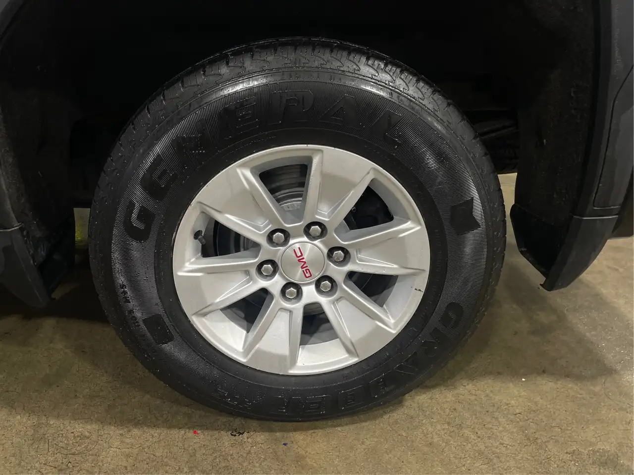 GMC Sierra 1500 снимка GMC Sierra 1500