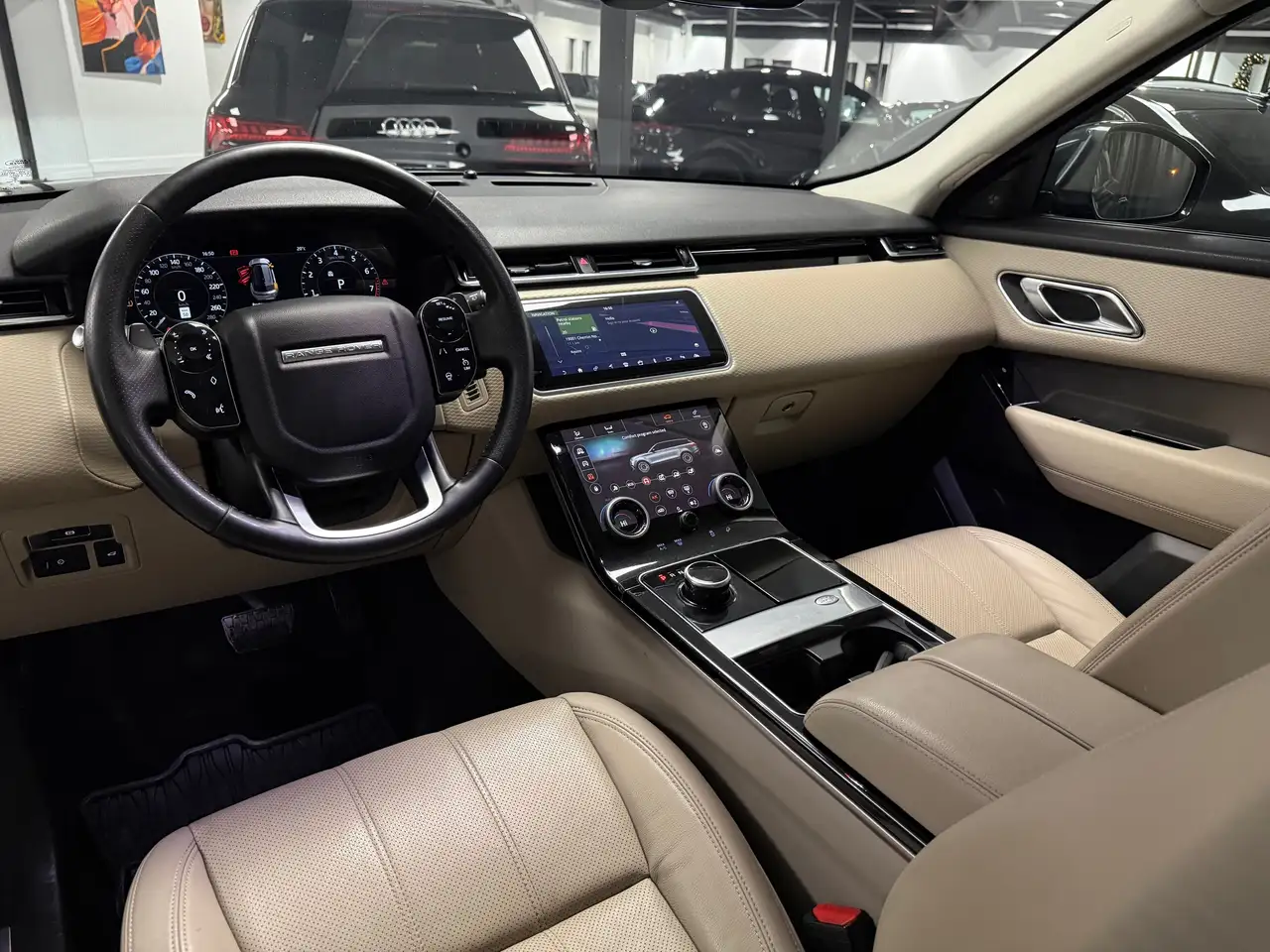 Land Rover Range Rover Velar снимка Land Rover Range Rover Velar