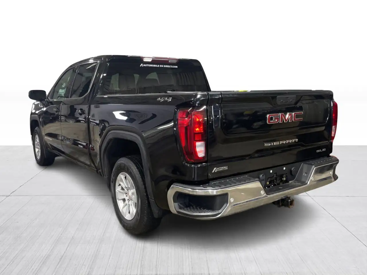GMC Sierra 1500 снимка GMC Sierra 1500