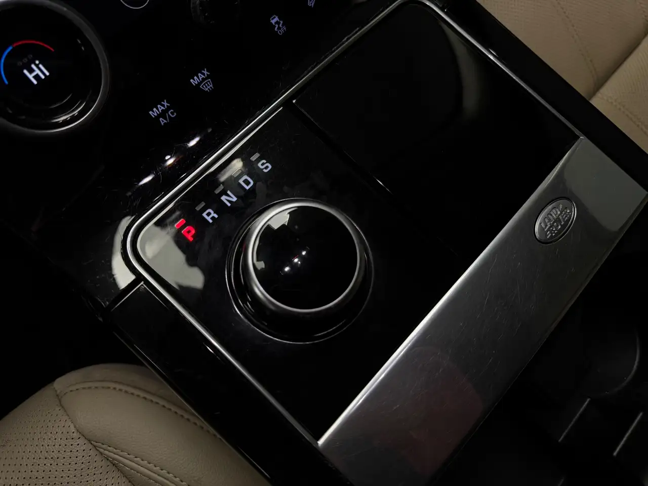 Land Rover Range Rover Velar снимка Land Rover Range Rover Velar