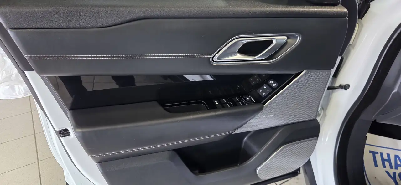 Land Rover Range Rover Velar снимка Land Rover Range Rover Velar