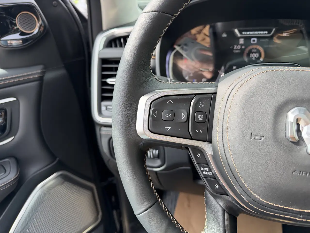 RAM 1500 снимка RAM 1500