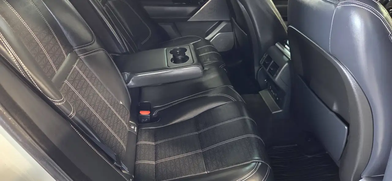 Land Rover Range Rover Velar снимка Land Rover Range Rover Velar