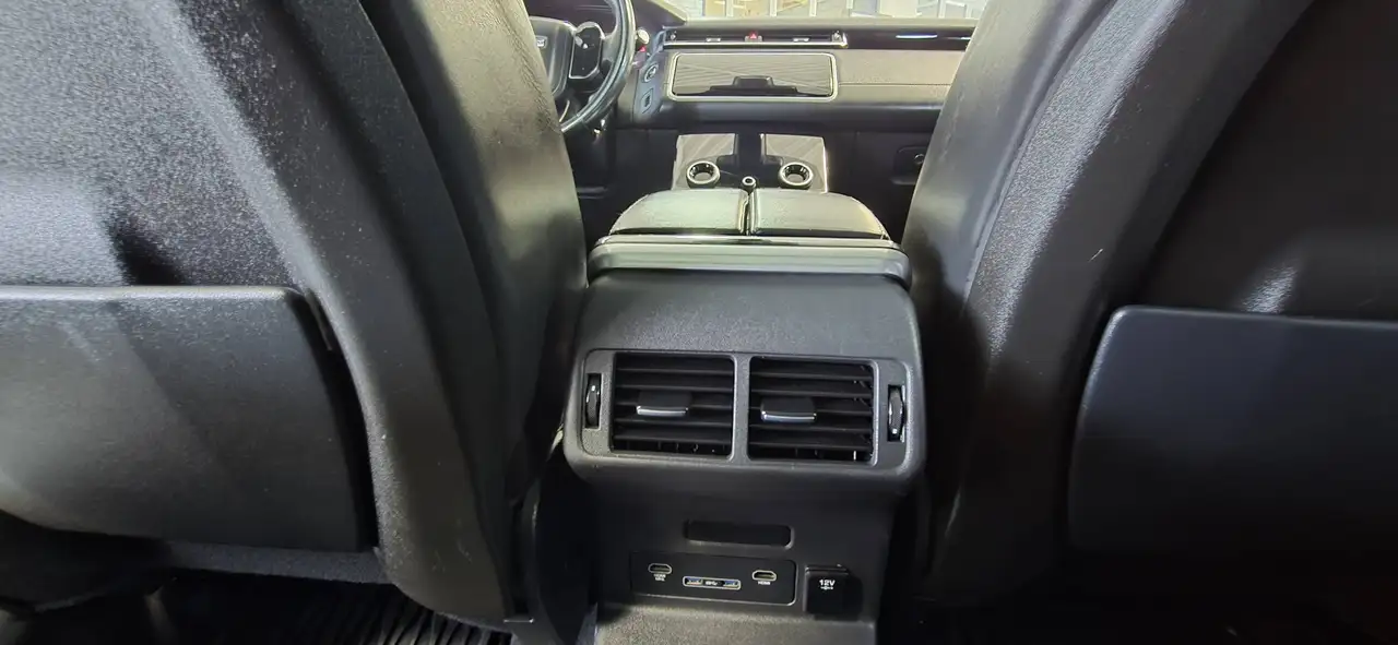 Land Rover Range Rover Velar снимка Land Rover Range Rover Velar