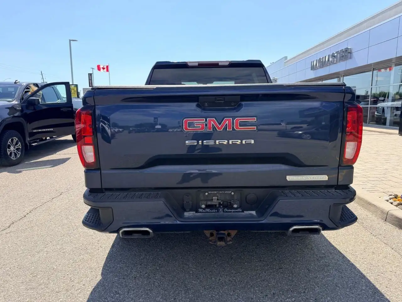 GMC Sierra 1500 снимка GMC Sierra 1500