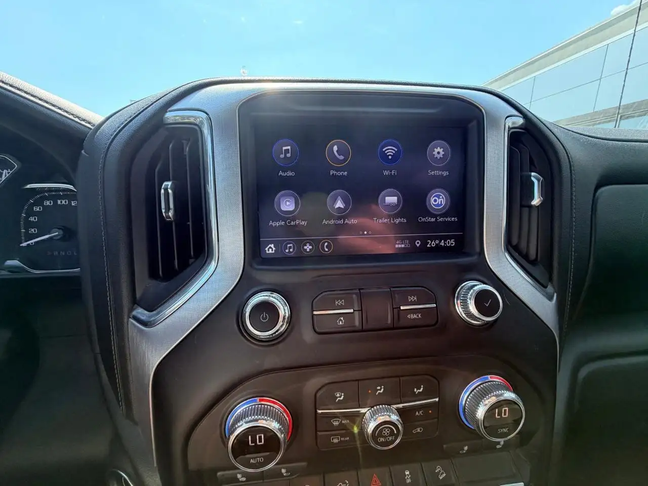 GMC Sierra 1500 снимка GMC Sierra 1500