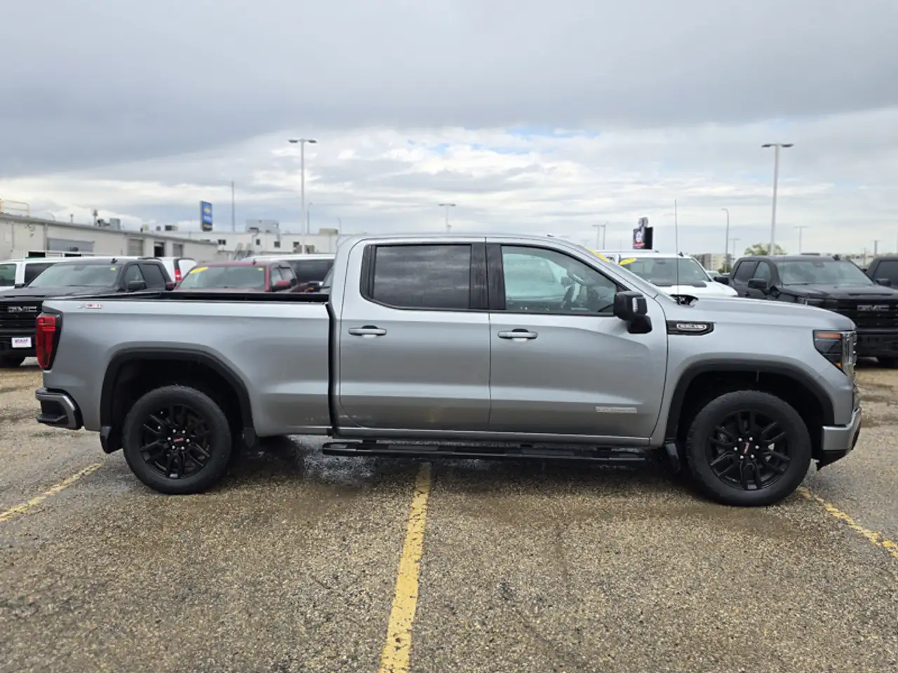 GMC Sierra 1500 photo GMC Sierra 1500