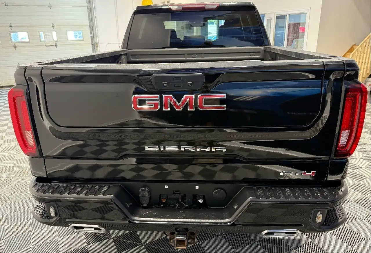 GMC Sierra 1500 снимка GMC Sierra 1500