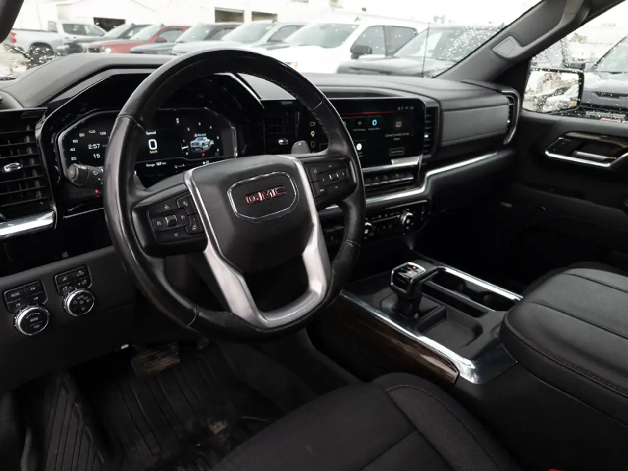 GMC Sierra 1500 photo GMC Sierra 1500