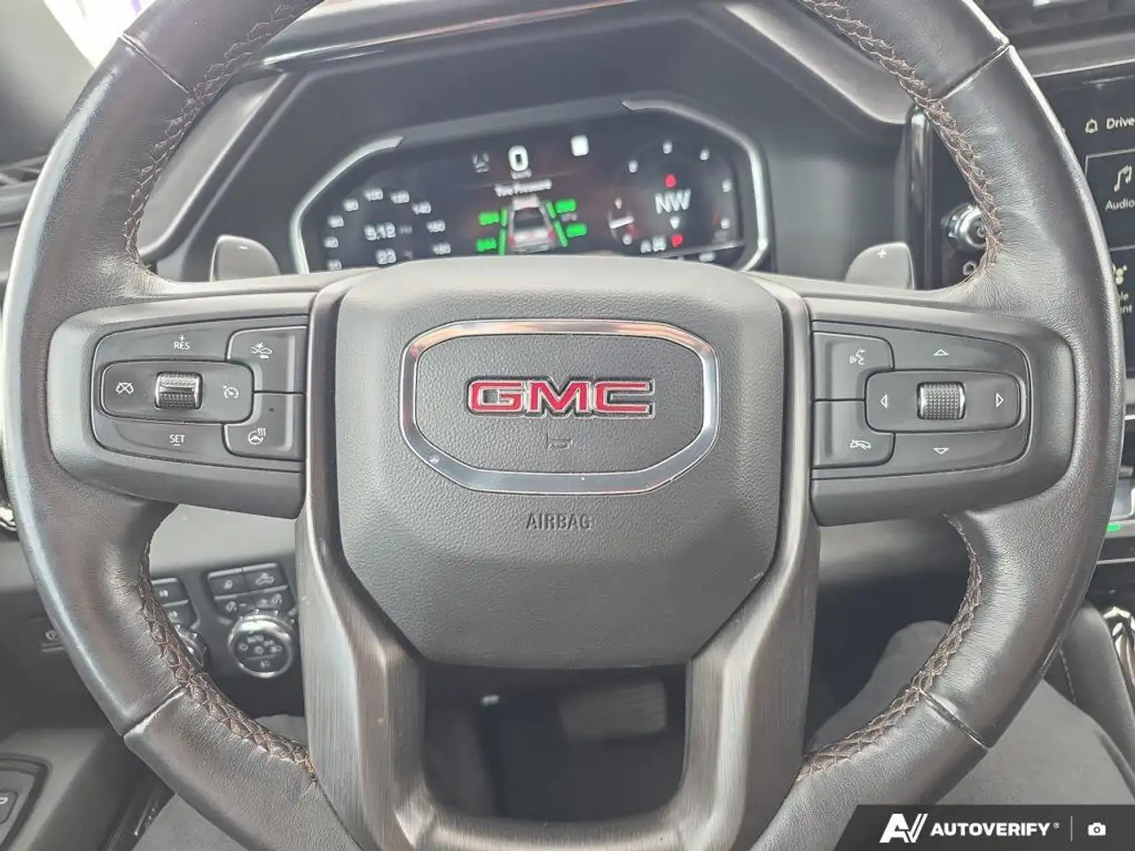 GMC Sierra 1500 fotografie GMC Sierra 1500