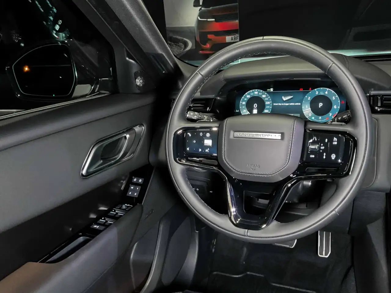 Land Rover Range Rover Velar снимка Land Rover Range Rover Velar