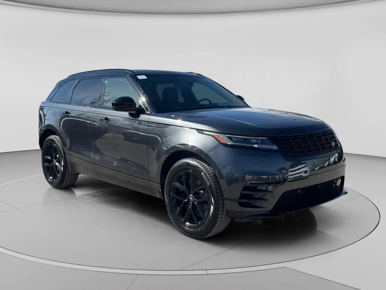 Land Rover Range Rover Velar снимка Land Rover Range Rover Velar