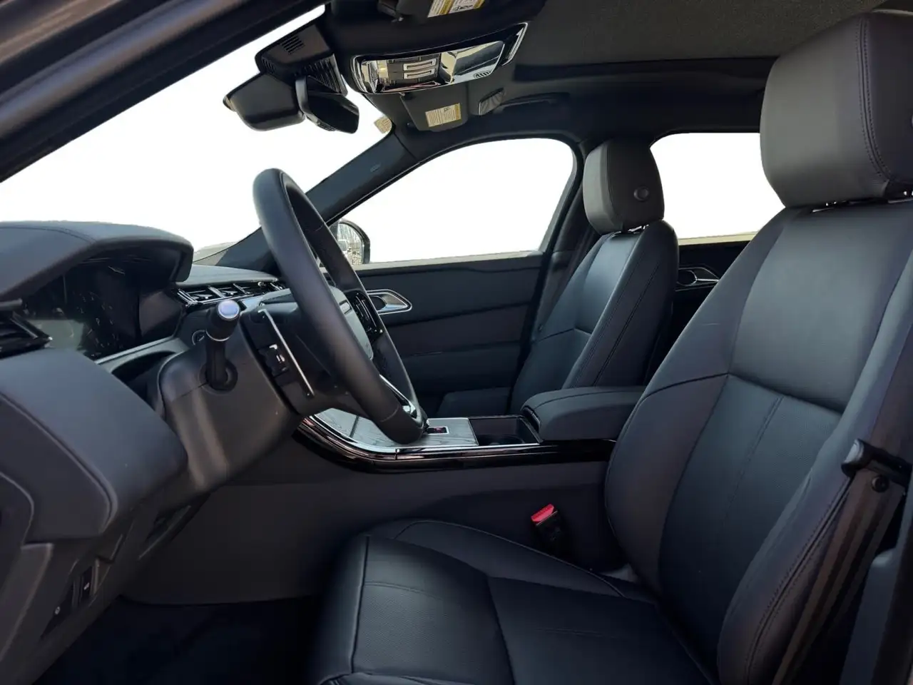 Land Rover Range Rover Velar снимка Land Rover Range Rover Velar