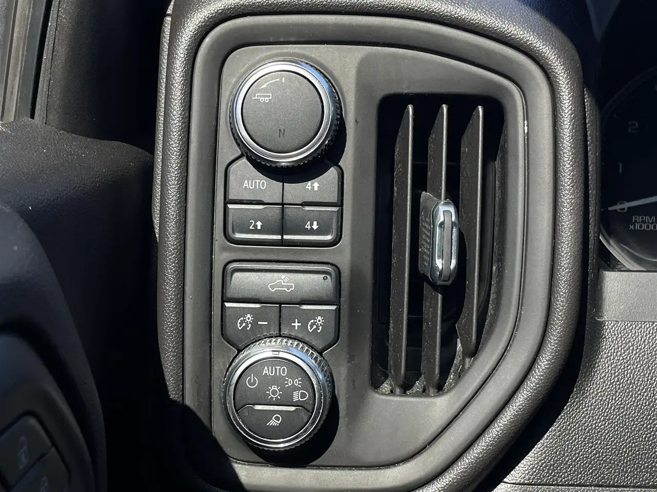 GMC Sierra 1500 fotografie GMC Sierra 1500