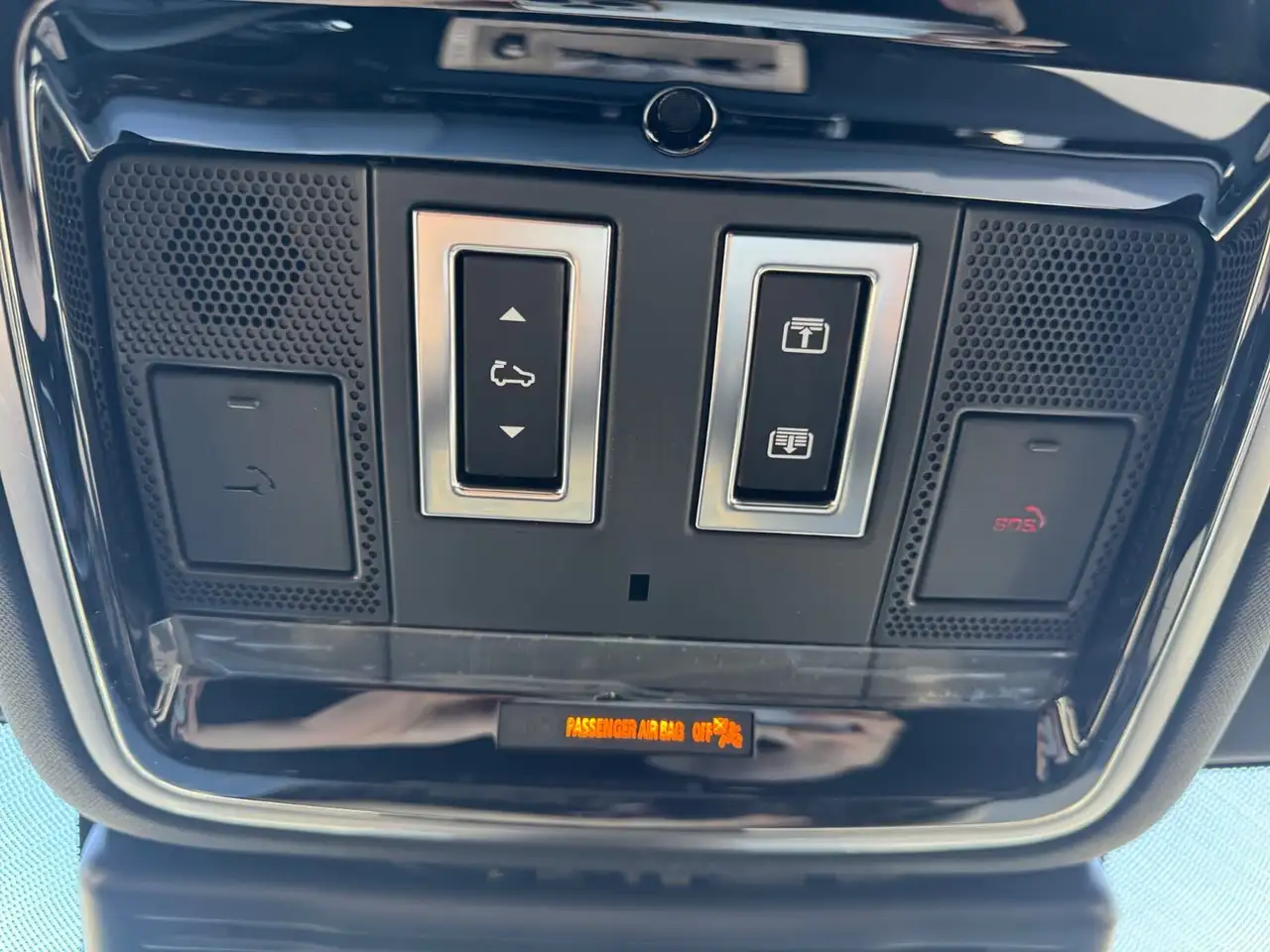 Land Rover Range Rover Velar снимка Land Rover Range Rover Velar