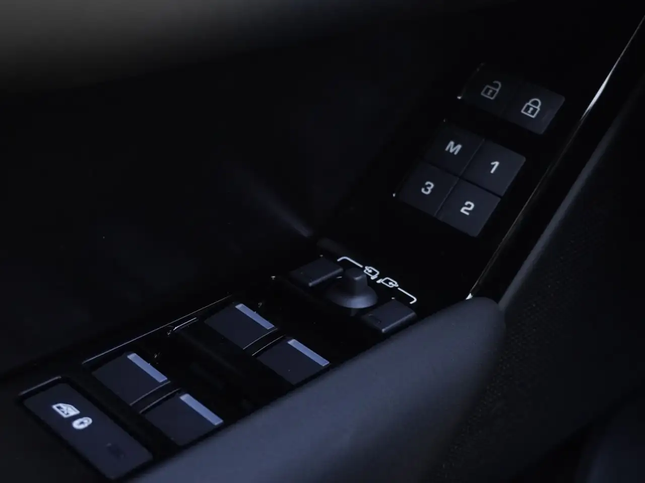 Land Rover Range Rover Velar снимка Land Rover Range Rover Velar