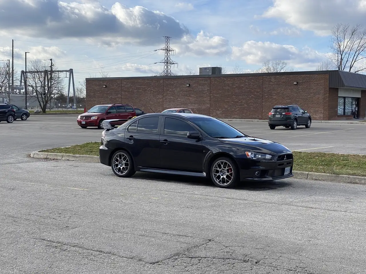 Mitsubishi Lancer снимка Mitsubishi Lancer