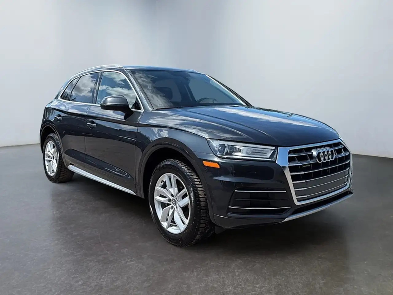Audi Q5 снимка Audi Q5