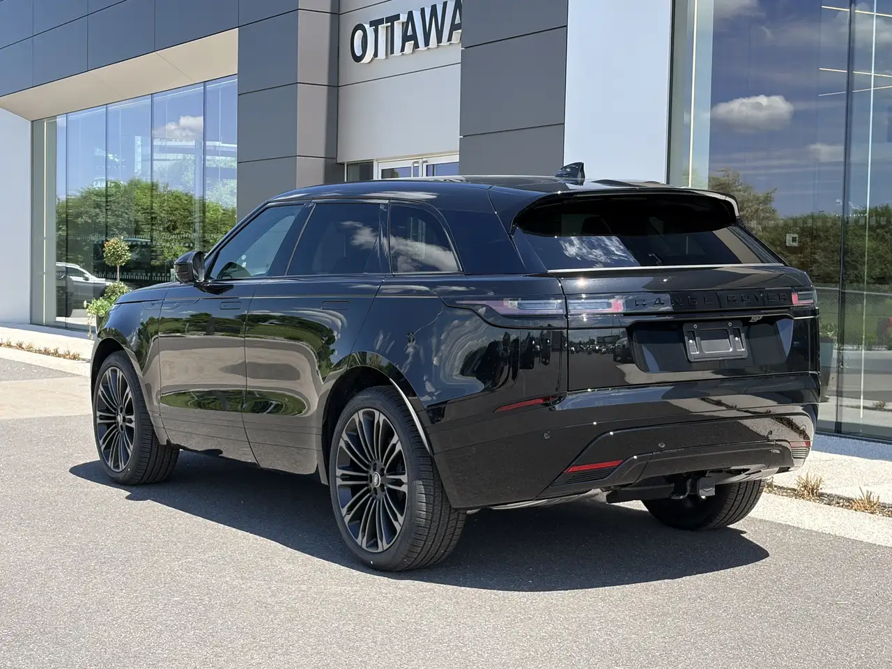 Land Rover Range Rover Velar снимка Land Rover Range Rover Velar