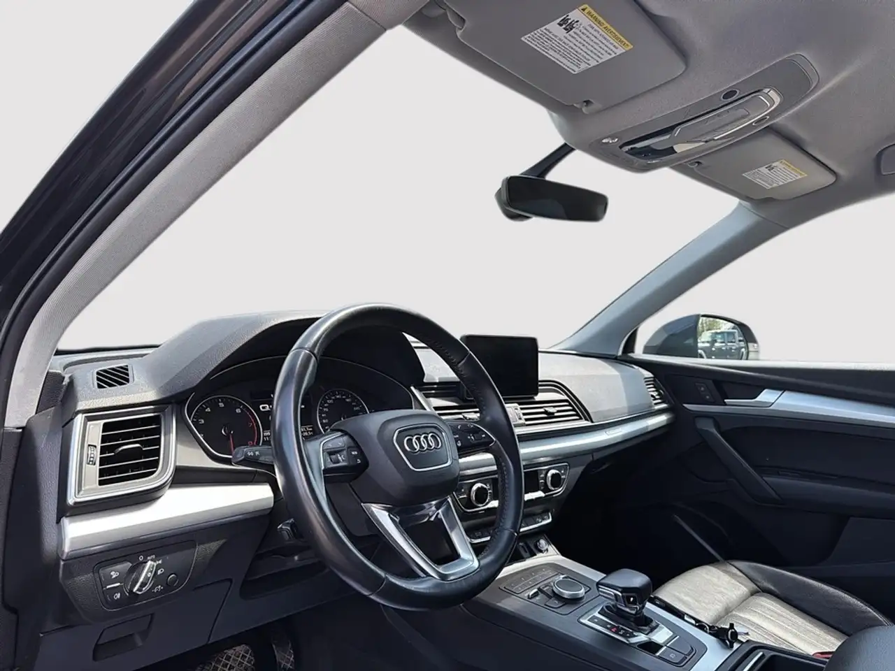 Audi Q5 снимка Audi Q5
