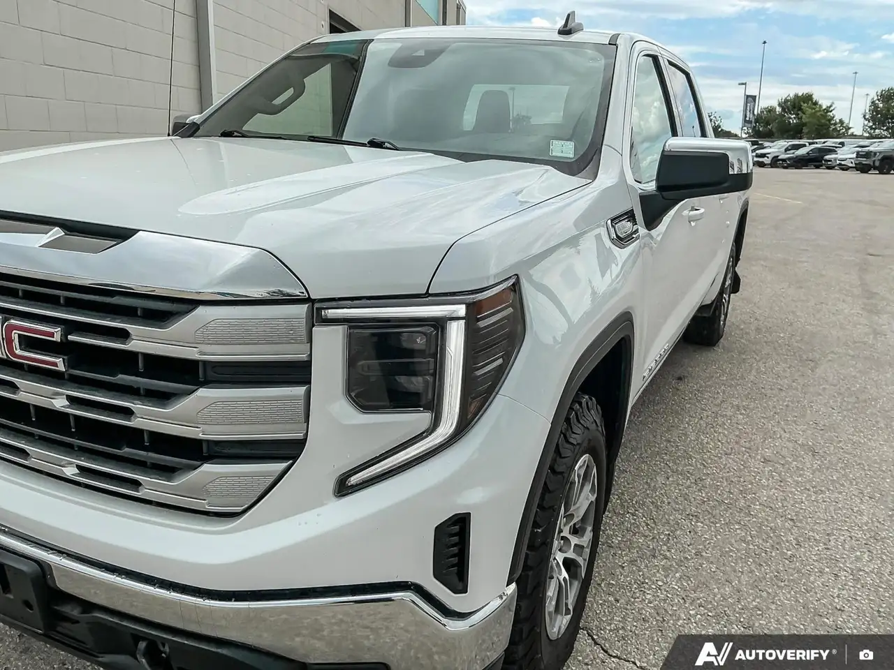 GMC Sierra 1500 снимка GMC Sierra 1500
