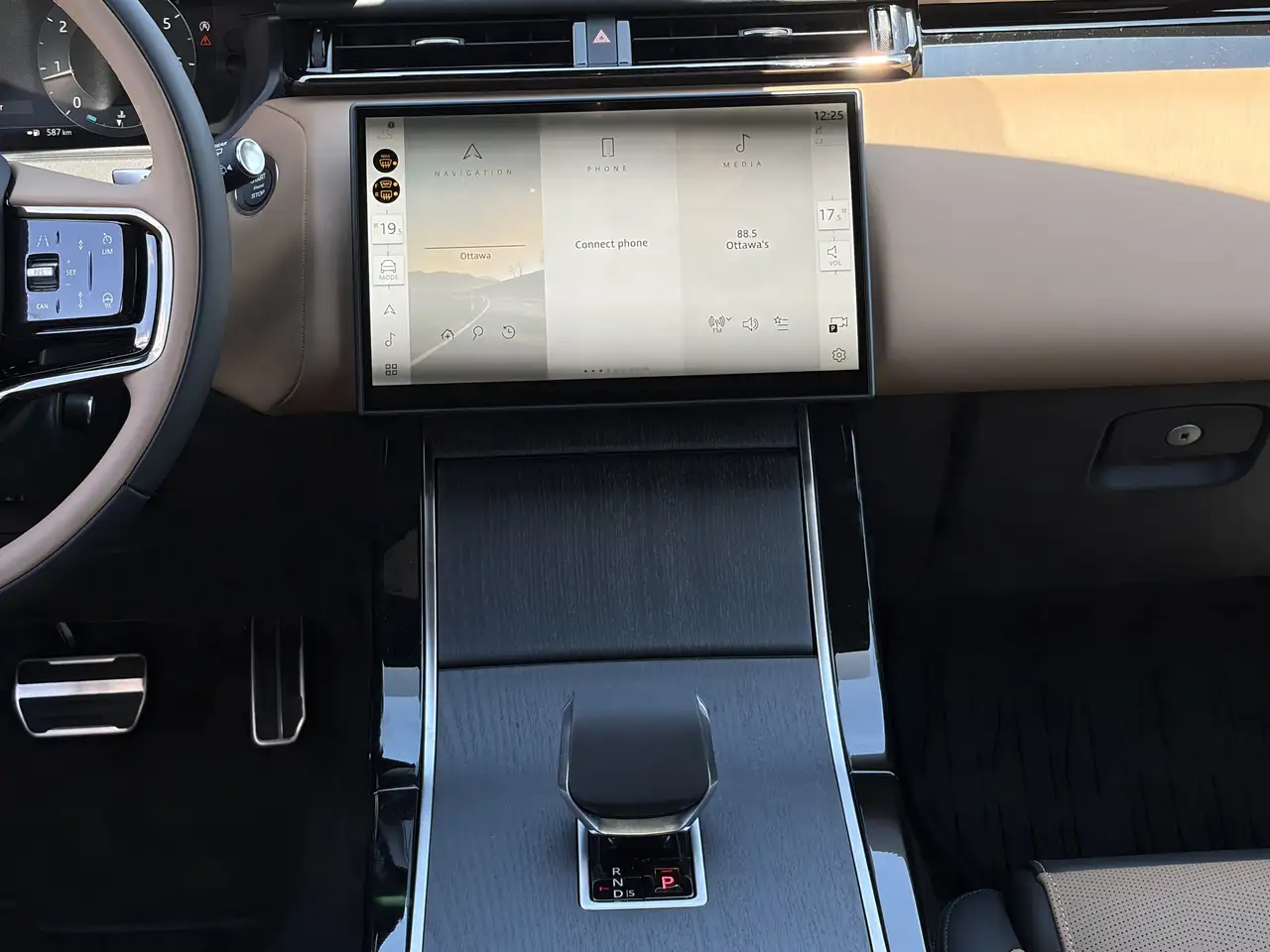 Land Rover Range Rover Velar снимка Land Rover Range Rover Velar
