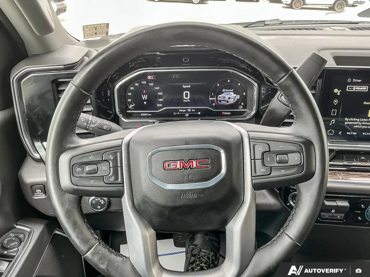 GMC Sierra 1500 снимка GMC Sierra 1500