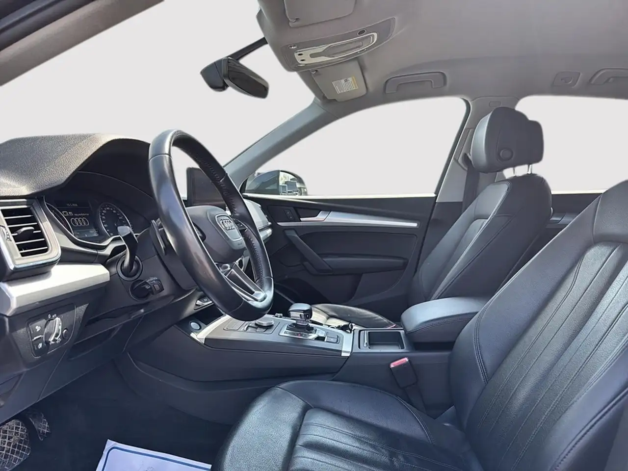 Audi Q5 снимка Audi Q5