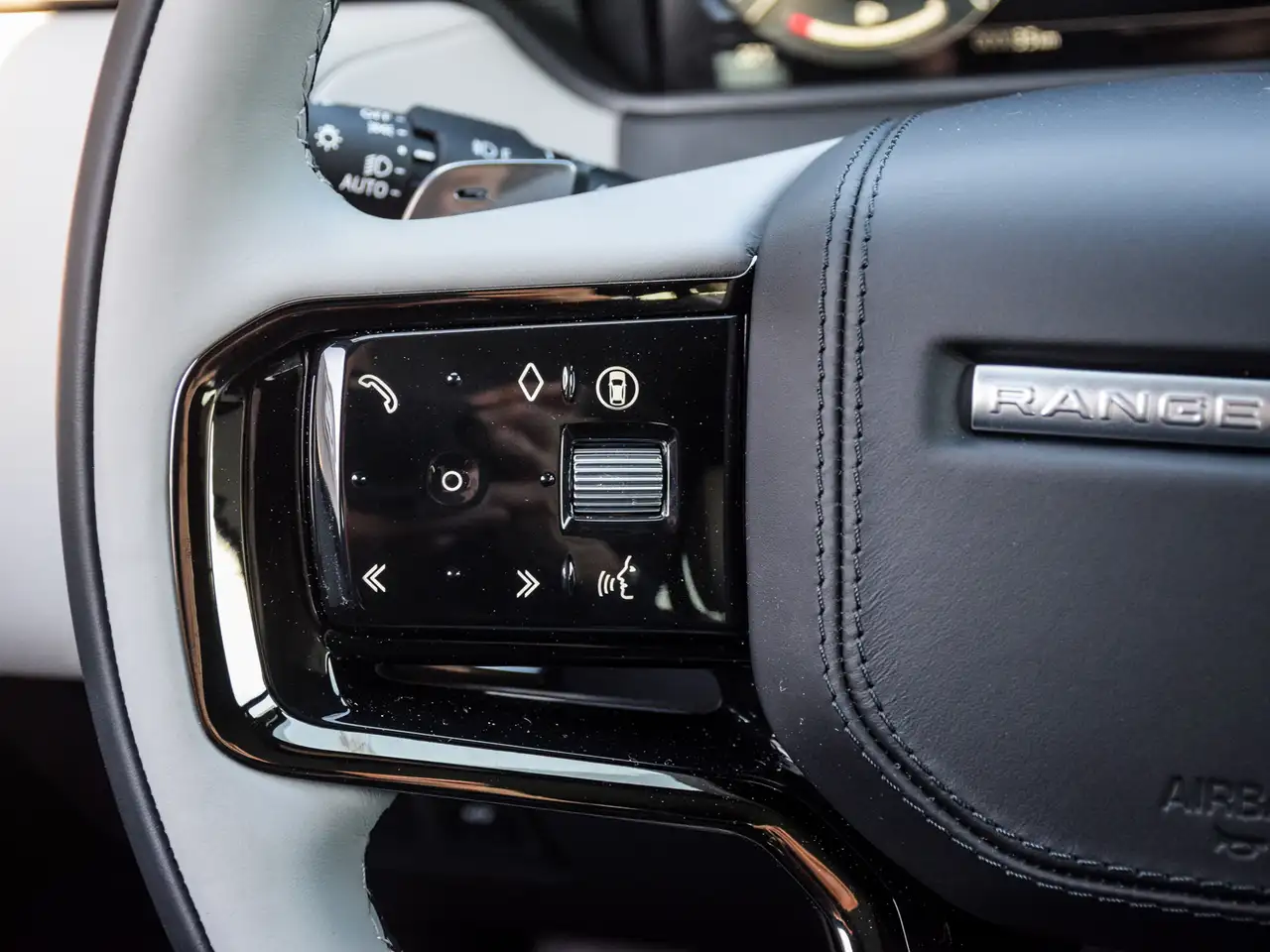Land Rover Range Rover Velar fotografie Land Rover Range Rover Velar